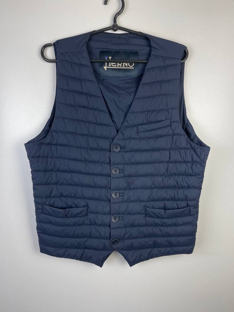 Herno Herno luxury down vest size 52 Size US L / EU 52-54 / 3 - 1 Thumbnail
