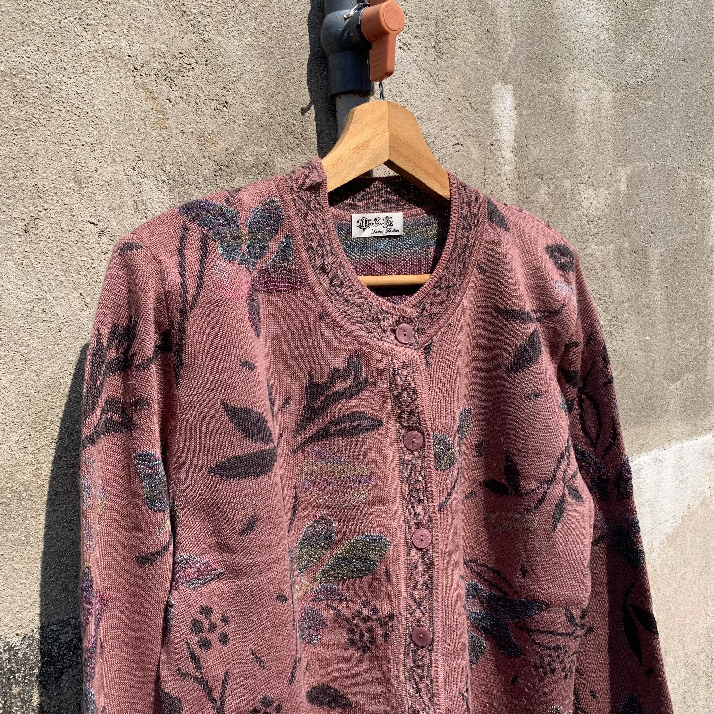 Japanese Brand Ladies Fashion Knit Full Button Double Breast Cardigan Size ONE SIZE - 4 Thumbnail