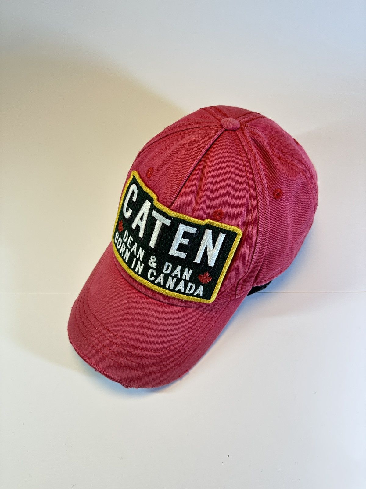 Dsquared2 DSQUARED2 D2 Caten Red Original Born in Canada Cap Size ONE SIZE - 2 Thumbnail