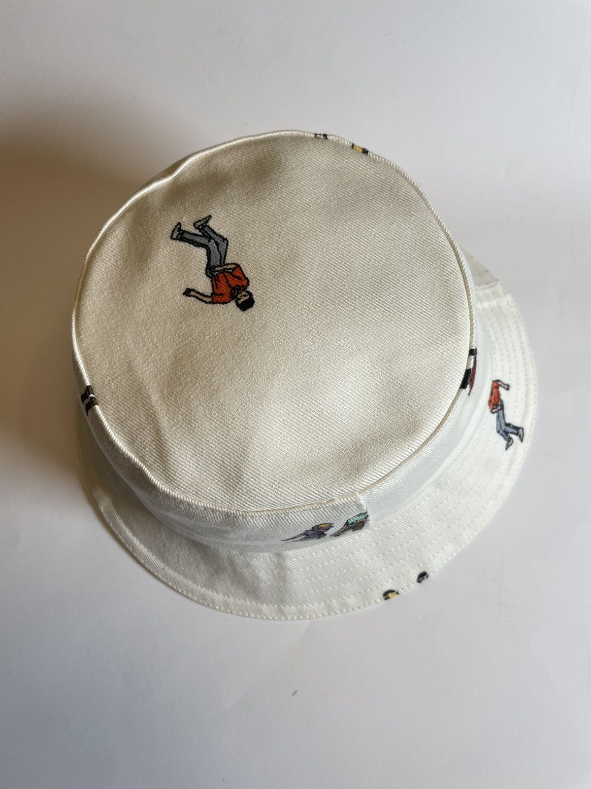 Other Kirin Peggy Gou Dancers White Bucket Hat Size ONE SIZE - 5 Thumbnail