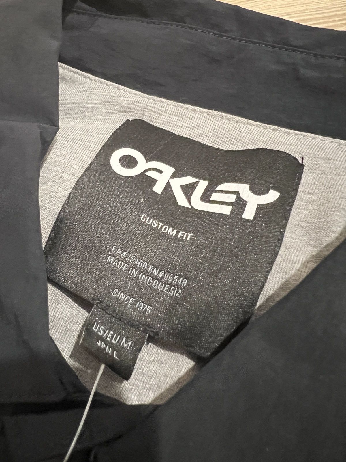 Oakley Light Jacket Oakley Overshirt Nylon Rare Size US M / EU 48-50 / 2 - 6 Thumbnail
