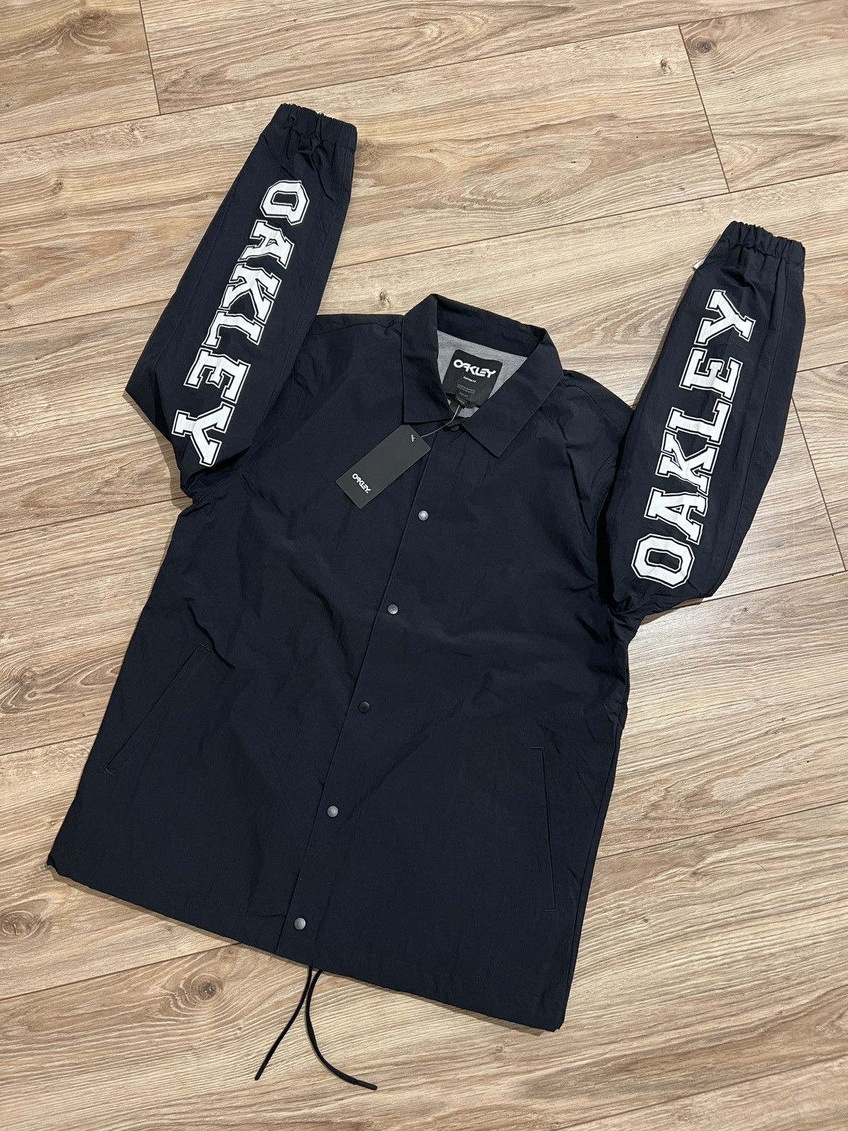 Oakley Light Jacket Oakley Overshirt Nylon Rare Size US M / EU 48-50 / 2 - 1 Thumbnail