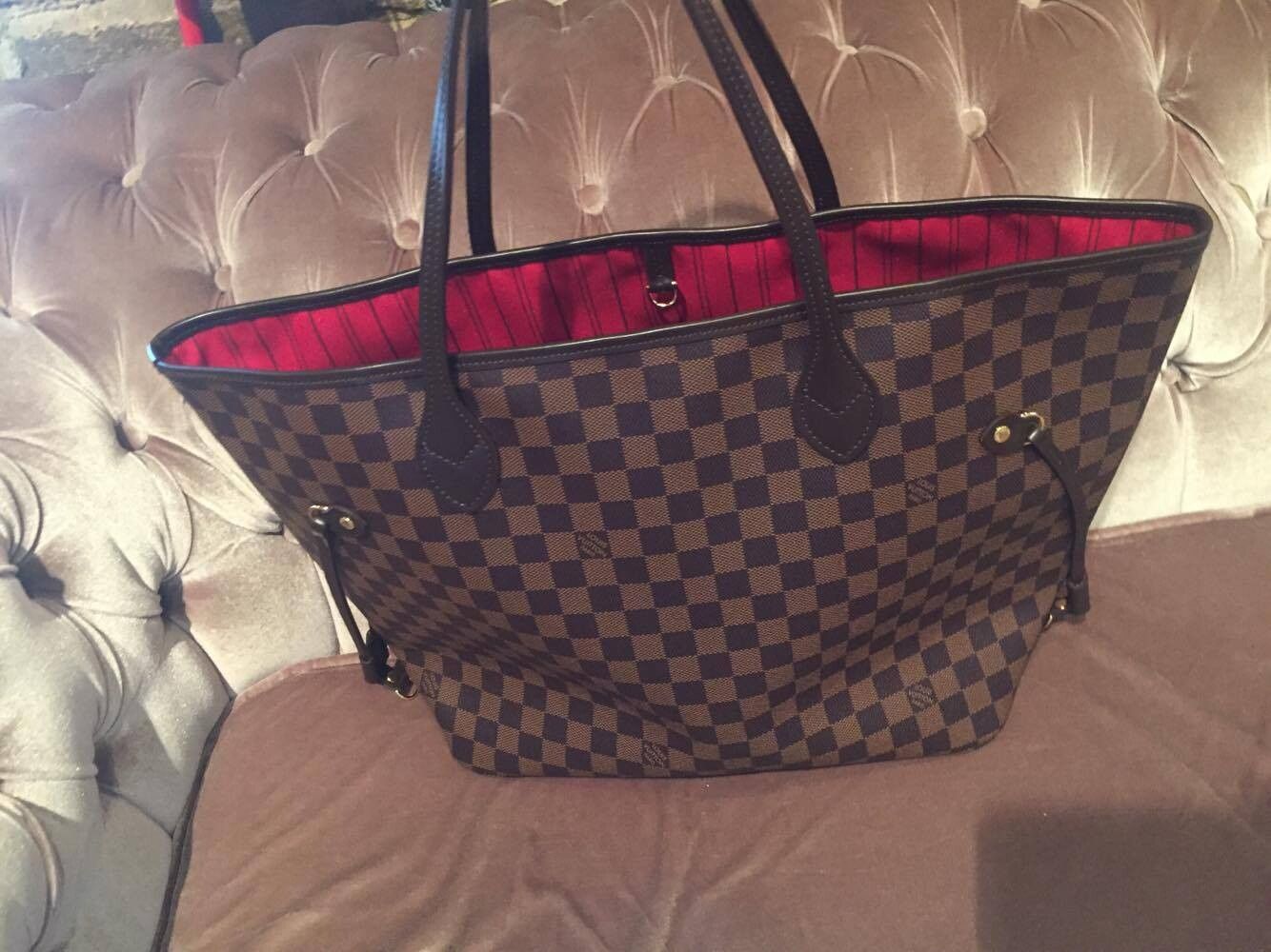 Louis Vuitton Monogram Neverfull MM Tote Bag 1LV818A For Sale at