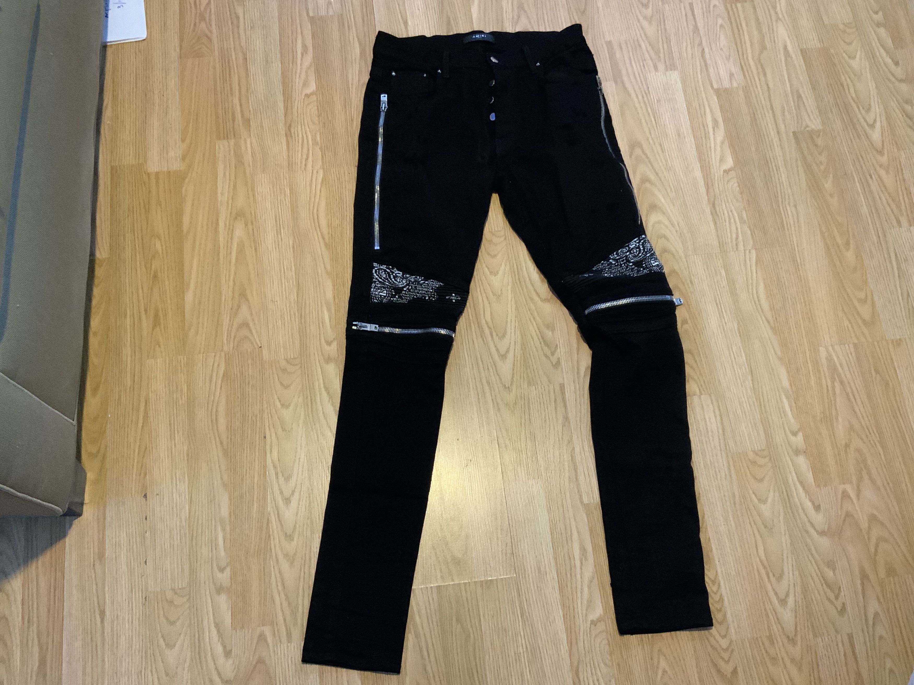 Amiri Amiri Black Zipper Ripped Skinny Jeans | Grailed