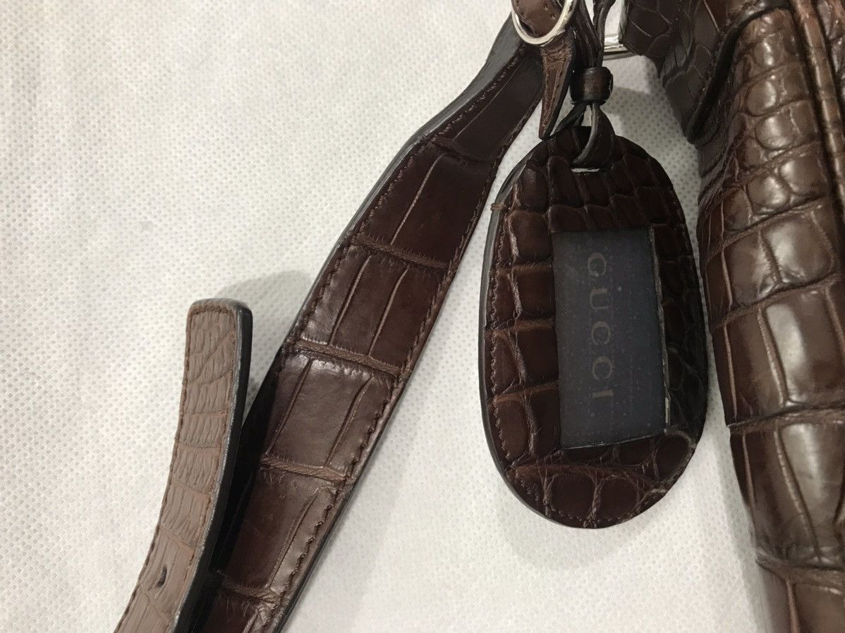 Gucci Gucci crocodile messenger bag. $18000 Size ONE SIZE - 7 Thumbnail
