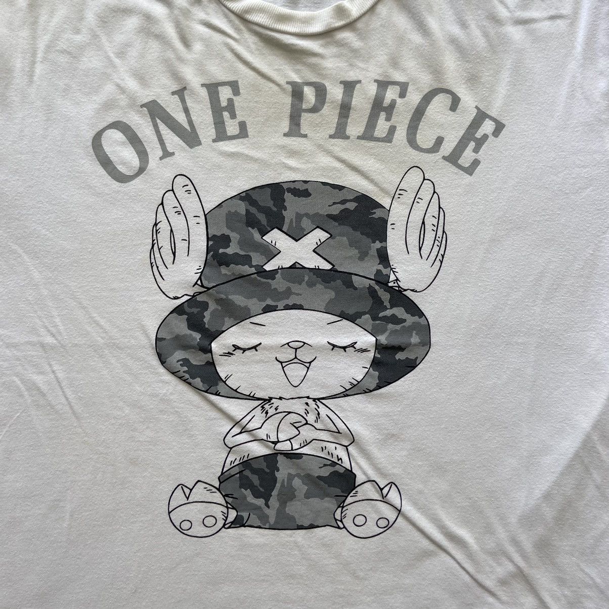 Anime × Japanese Brand × Vintage One Piece Tony Tony Chopper Japanese Anime Tshirt Size US XXL / EU 58 / 5 - 2 Thumbnail