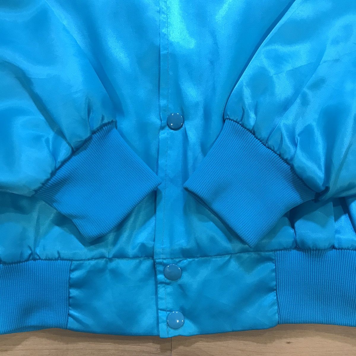 Chevrolet 🚨FINAL DROP🚨Vintage Chevrolet The Heartbeat Bomber Jacket Size US L / EU 52-54 / 3 - 3 Thumbnail