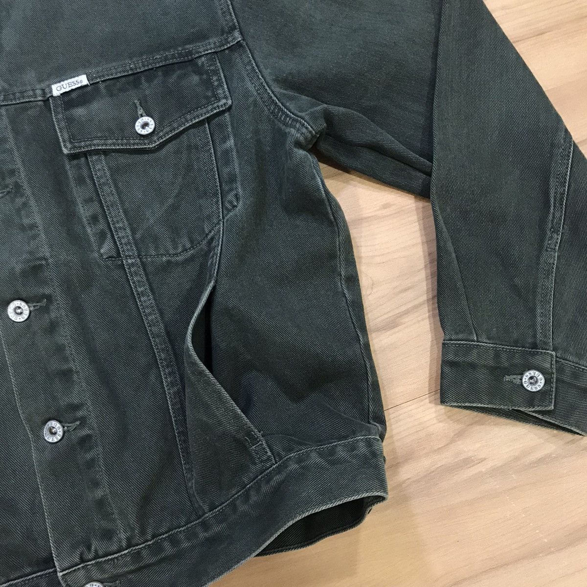 Guess × Vintage Vintage Guess Jeans Trucker Denim Jacket Size US S / EU 44-46 / 1 - 9 Thumbnail