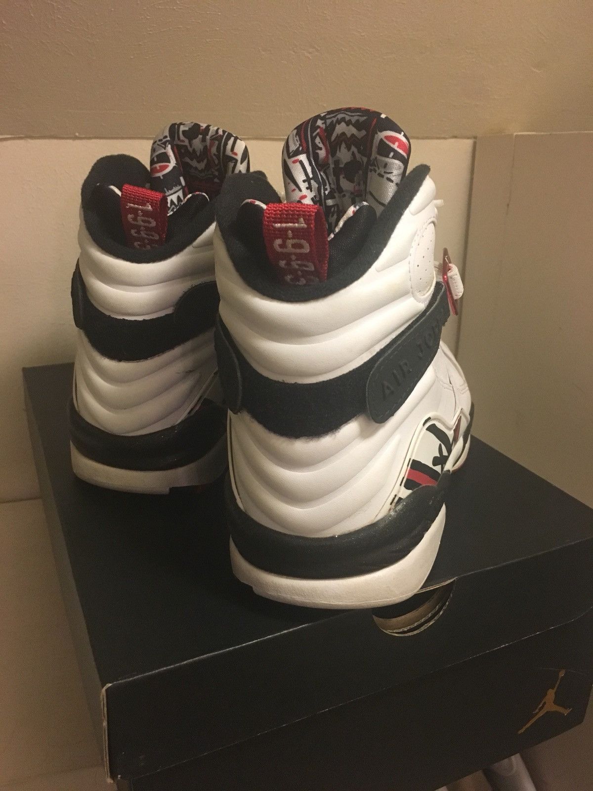 Air Jordan 8 Retro Alternate