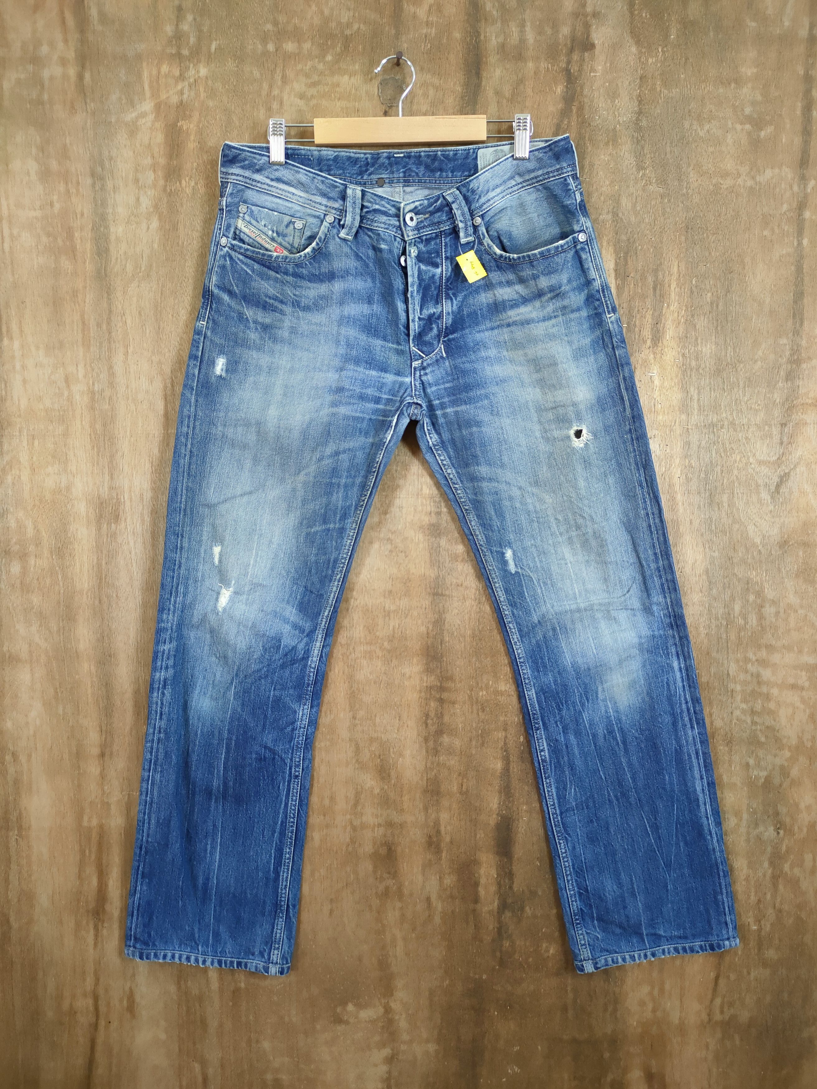 Diesel Diesel Larkee streetwear distressed denim pants #46-899 Size US 31 - 1 Thumbnail
