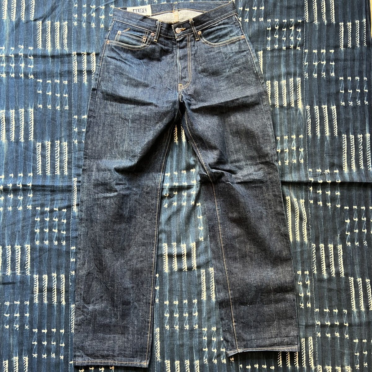 Alife Alife Okayama Denim Selvedge Jeans 30x34 Size US 30 / EU 46 - 1 Thumbnail