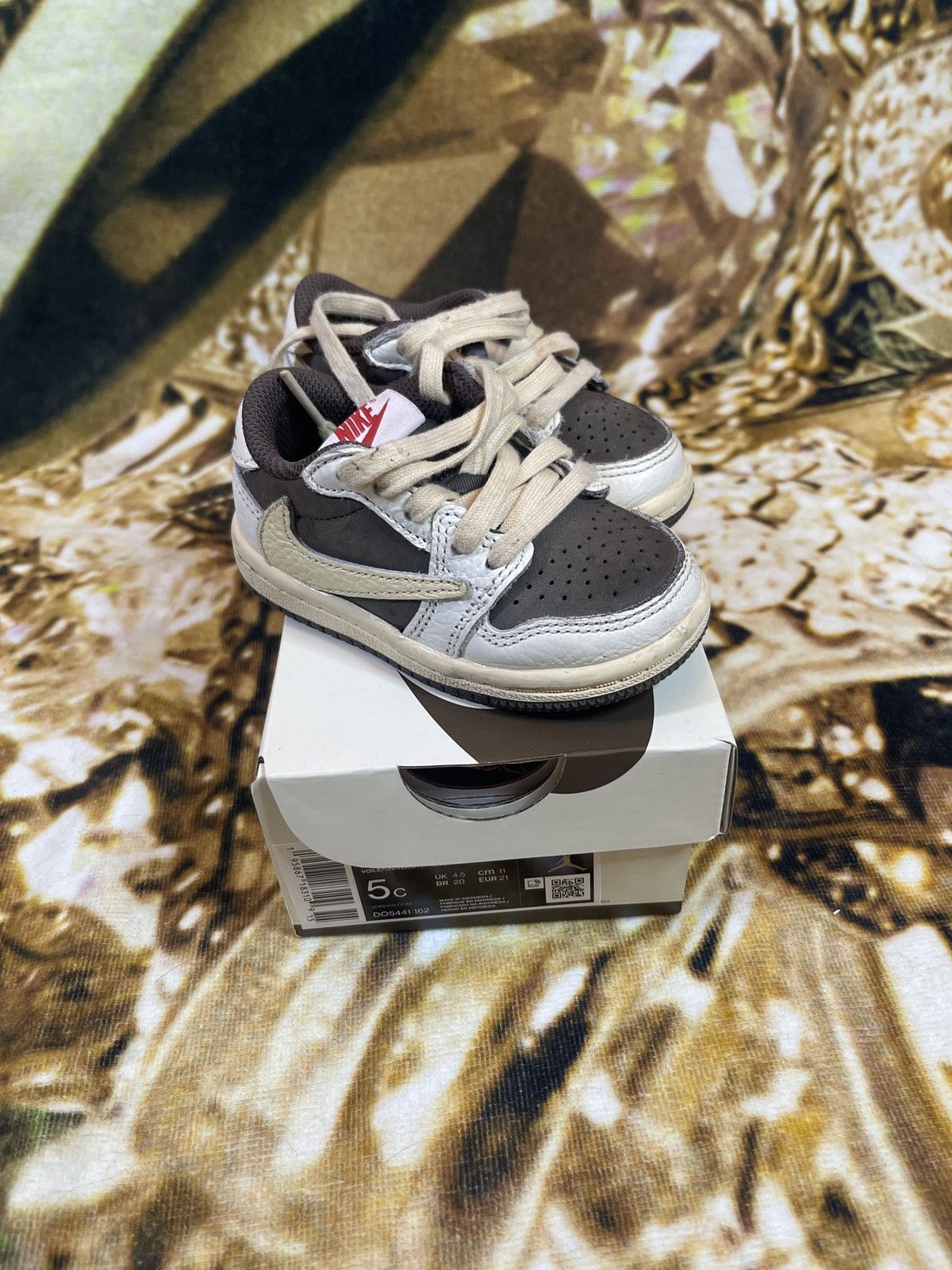 Jordan Brand Travis Scott Travis Scott air jordan 1 low mocha 5c Grailed