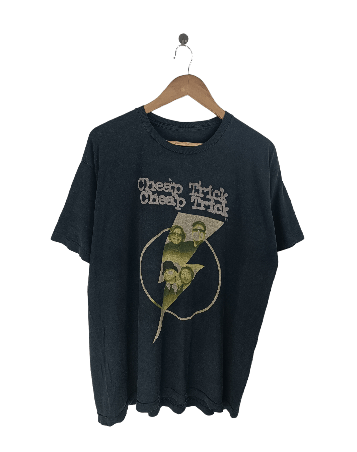 Band Tees VINTAGE '17 CHEAP TRICK TOUR (lynyrd poison styx zz top) Size US XL / EU 56 / 4 - 1 Thumbnail