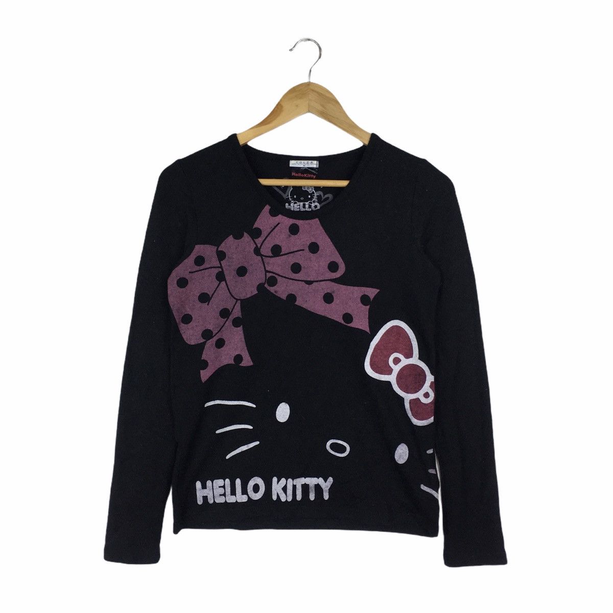 Japanese Brand × Vintage Vtg HELLO KITTY SANRIO Cartoon Anime Big Logo Sweater Size M / US 6-8 / IT 42-44 - 1 Thumbnail