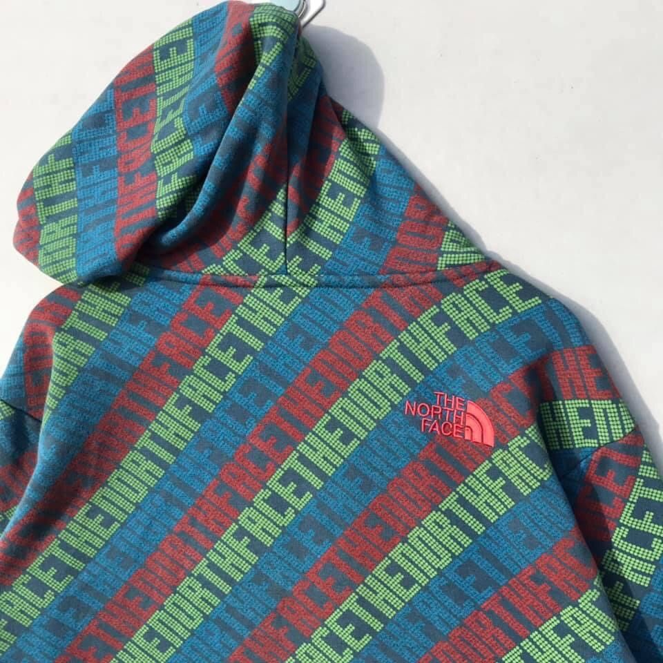 The North Face 🔥Accept Binding Offer🔥 The North Face Hoodie Size US XL / EU 56 / 4 - 5 Thumbnail