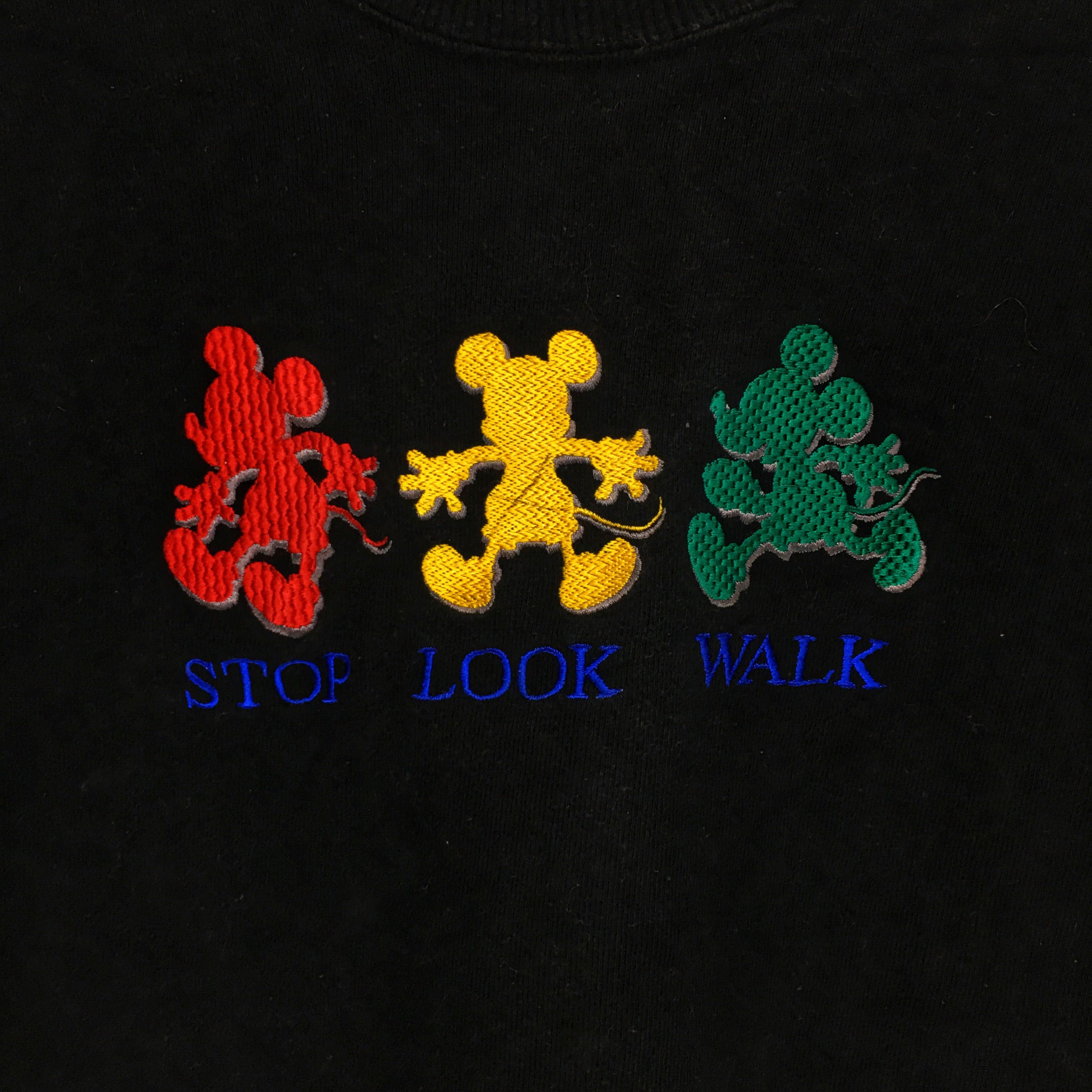 Disney × Mickey Mouse MICKEY MOUSE Sweatshirt Tokyo Disneyland Cartoon Sweater Size XS / US 0-2 / IT 36-38 - 3 Thumbnail