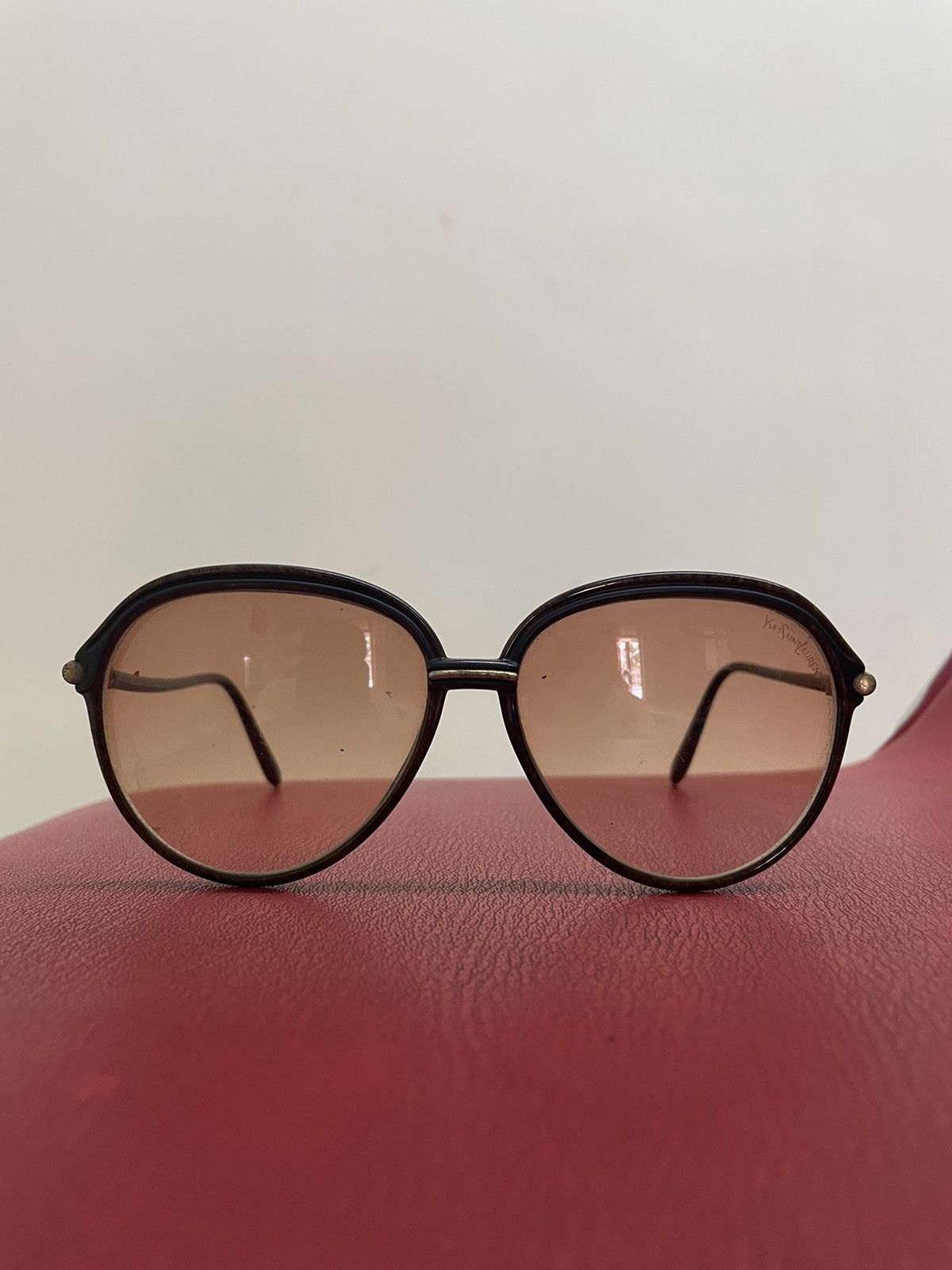 Vintage Vintage Yves Saint Laurent Glasses Size ONE SIZE - 2 Thumbnail