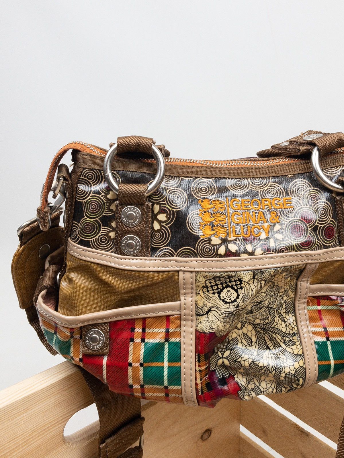 Japanese Brand 🌸 George Gina Lucy multicolour flowers crossbody bag Size ONE SIZE - 6 Thumbnail