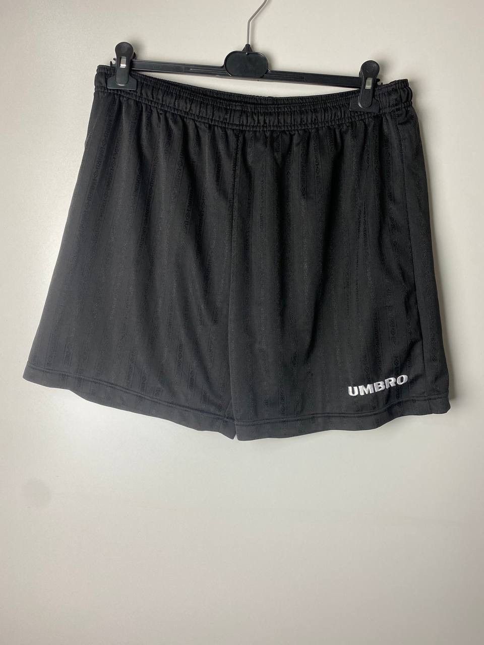 Umbro Umbro vintage shorts size 36 Size US 36 / EU 52 - 1 Thumbnail