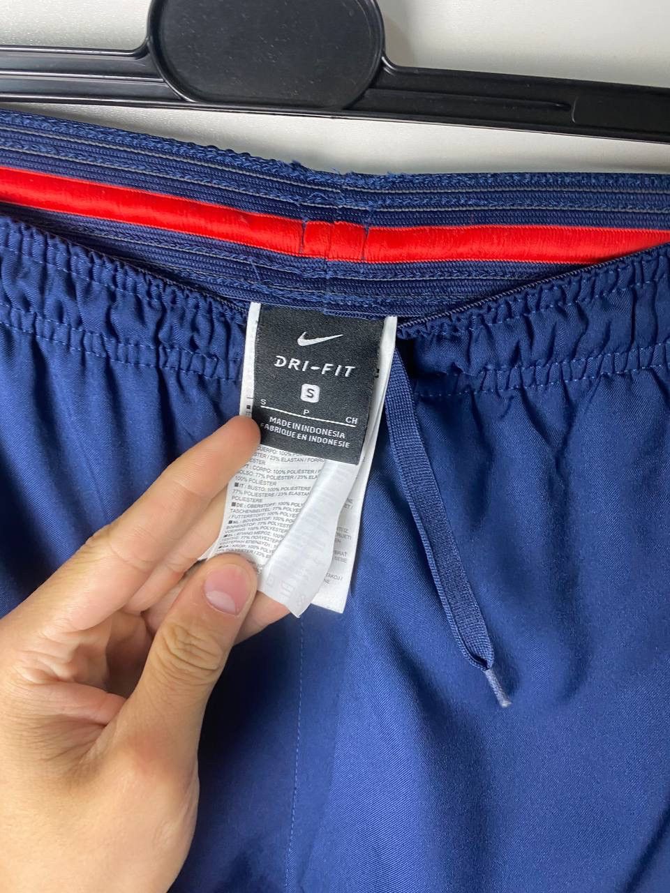 Vintage Nike PSG football pants size S Size US 30 / EU 46 - 3 Thumbnail
