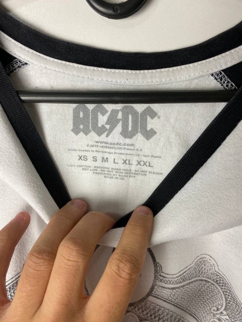Vintage Ac/Dc vintage T-shirt size L Size US L / EU 52-54 / 3 - 6 Thumbnail