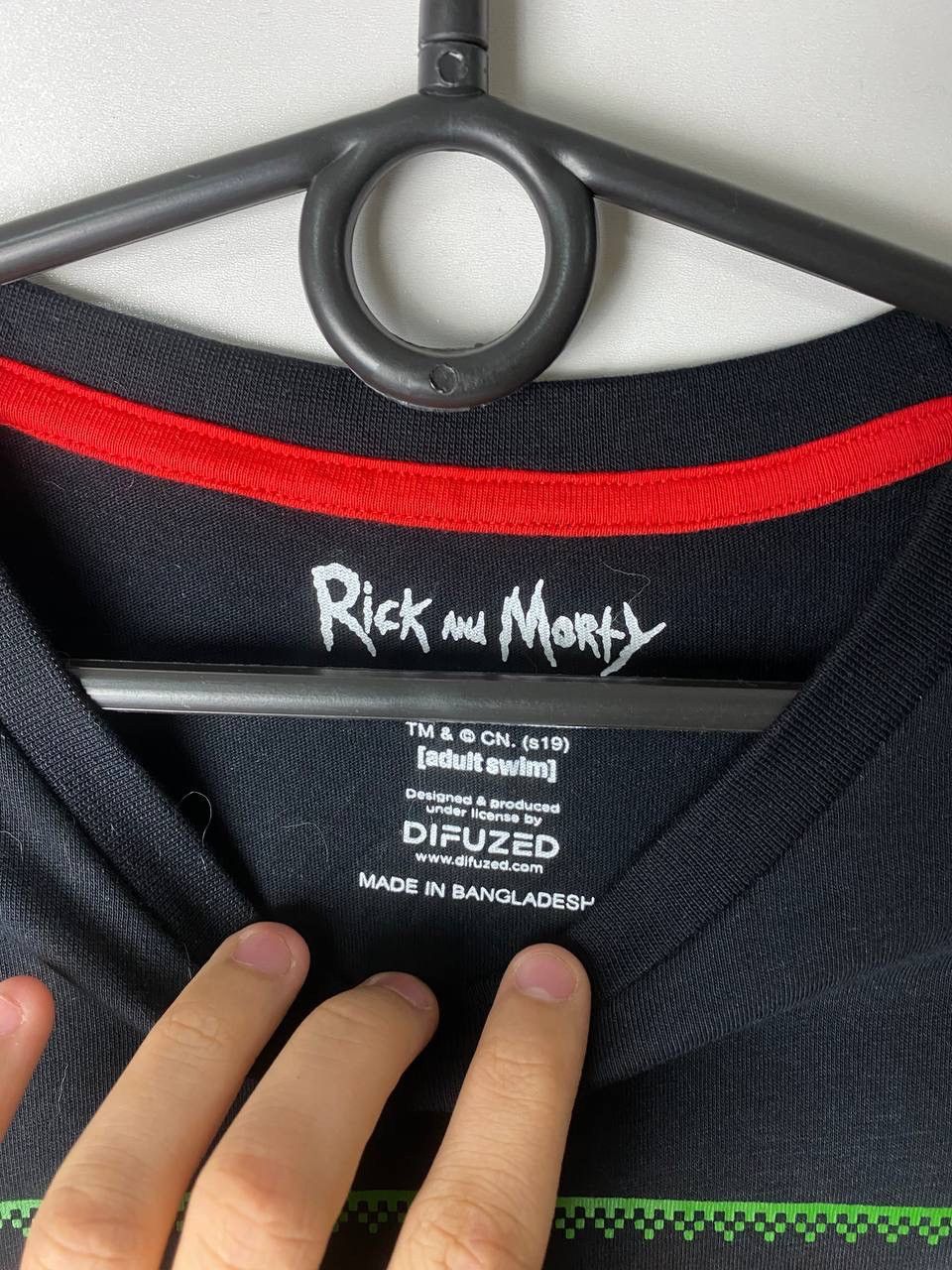 Vintage Rick and Morty vintage long sleeve size L Size US L / EU 52-54 / 3 - 3 Thumbnail