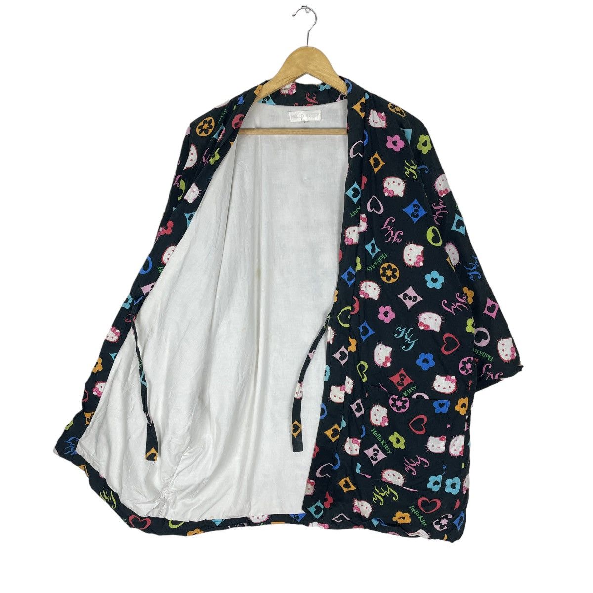 ☀️HELLO KITTY SHORT SLEEVE KIMONO INSPIRED LOUIS VUITTON