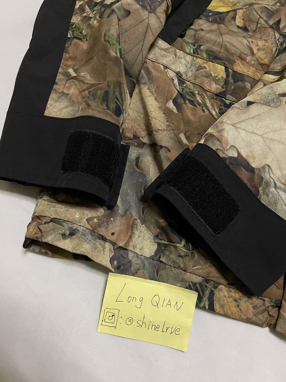 Supreme × The North Face Supreme tnf the north face leaves mountain light Jacket Size US S / EU 44-46 / 1 - 5 Thumbnail