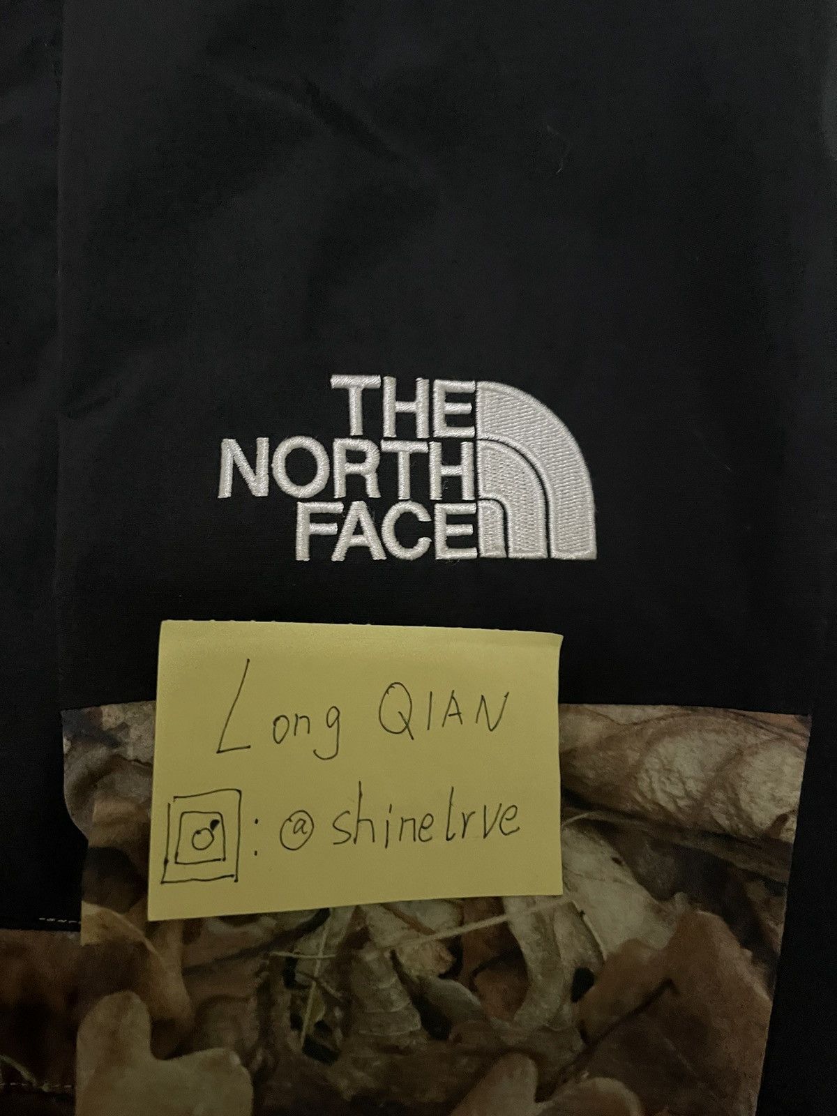 Supreme × The North Face Supreme tnf the north face leaves mountain light Jacket Size US S / EU 44-46 / 1 - 4 Thumbnail