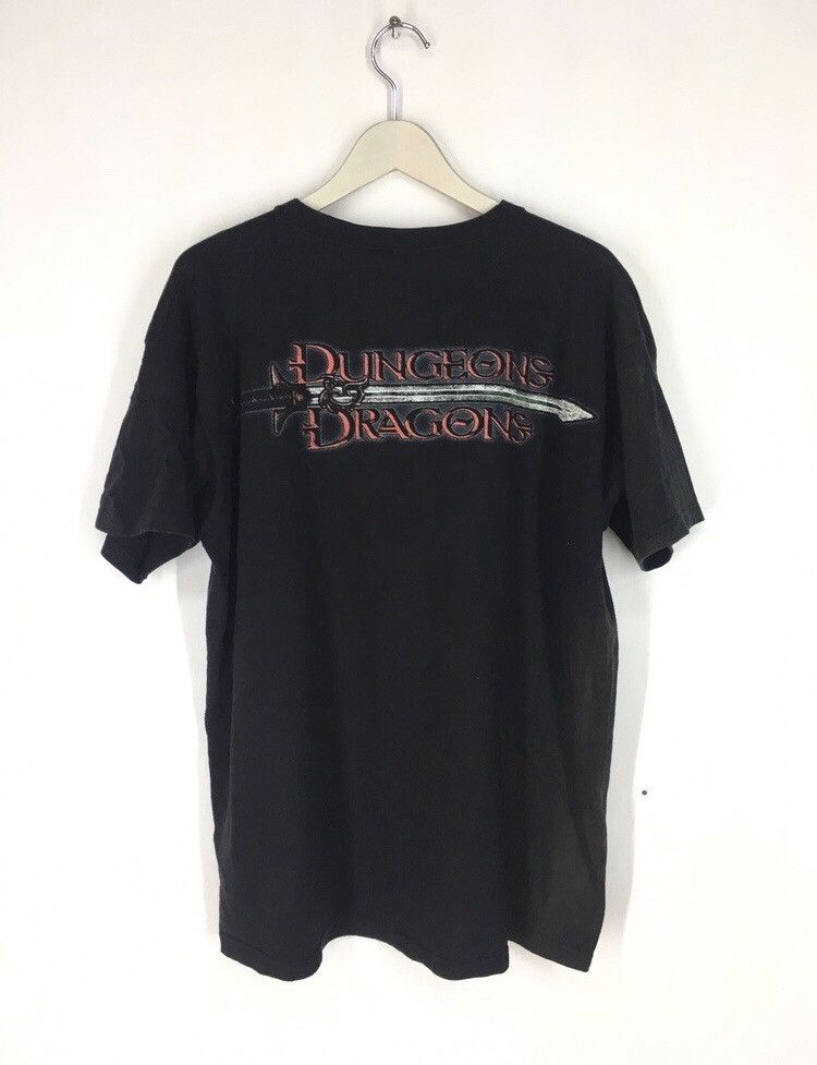Vintage Vintage Y2K Dungeons and Dragons Games t shirt Size US XL / EU 56 / 4 - 2 Thumbnail