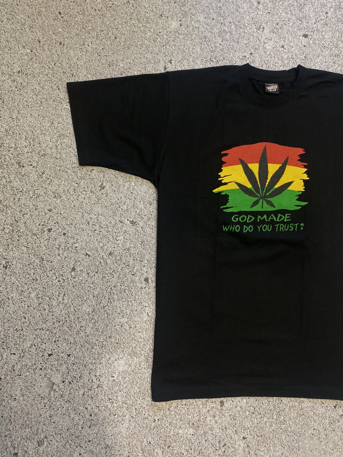 Band Tees × Vintage Vintage 90s Marijuana God Made Who Do You Trust T-shirt Y2K Size US XXL / EU 58 / 5 - 2 Thumbnail