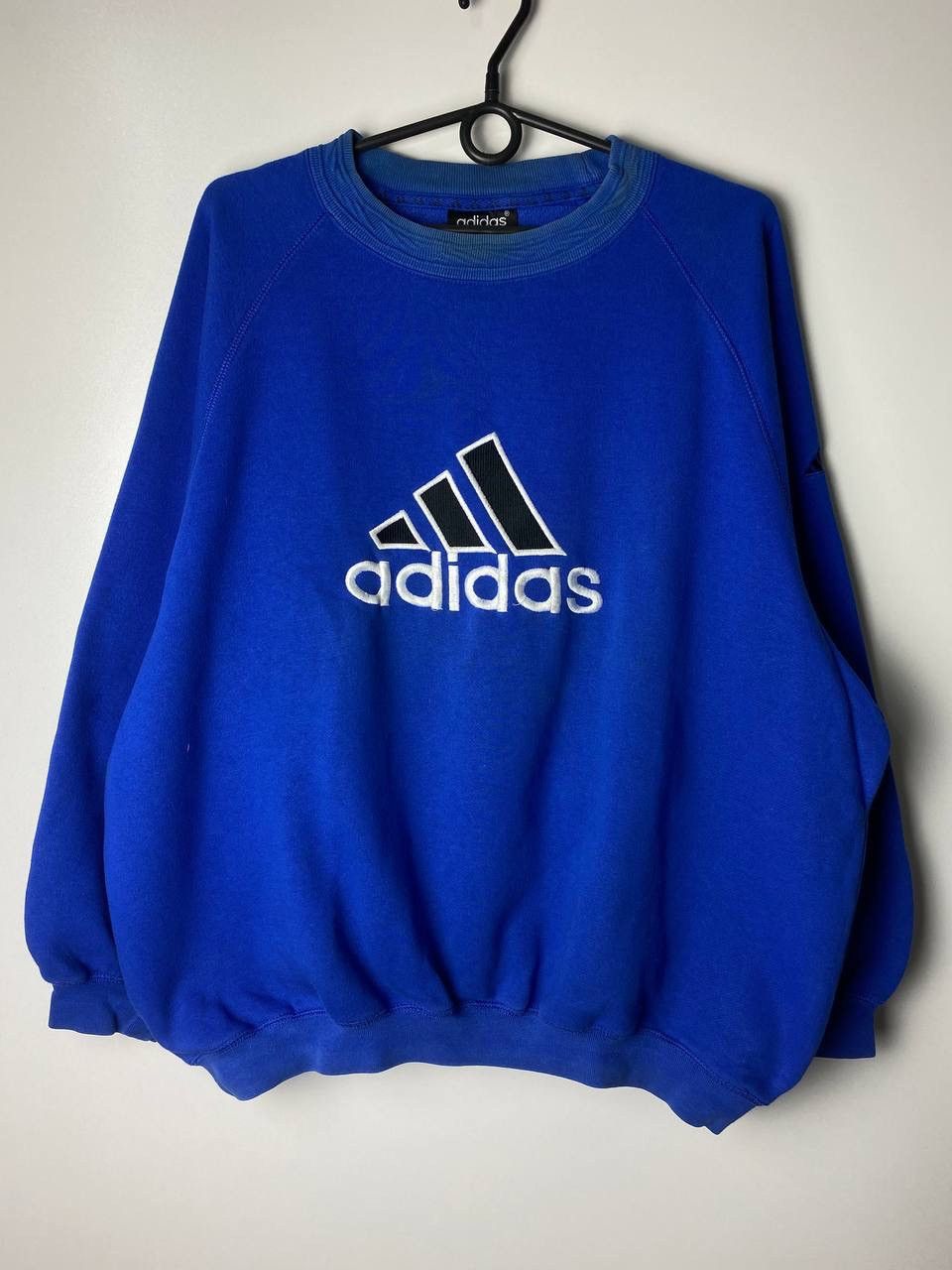 Vintage Adidas vintage sweatshirt size M Size US M / EU 48-50 / 2 - 1 Thumbnail