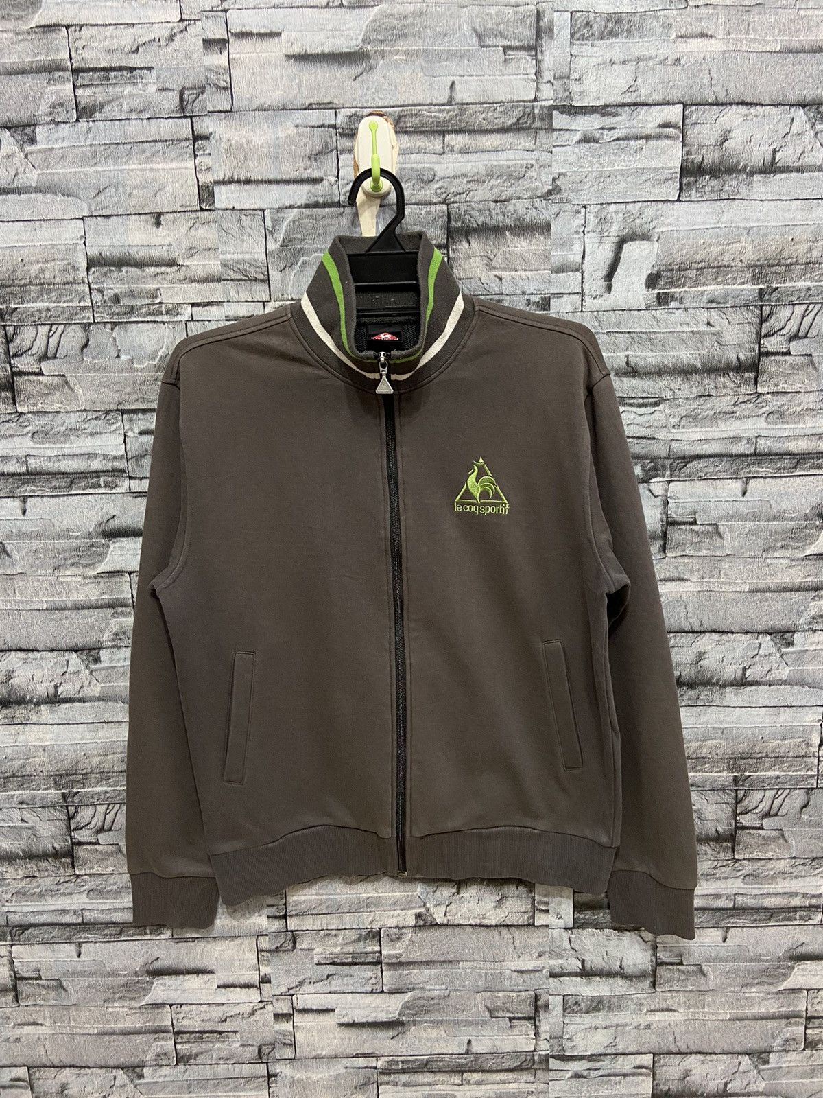 Japanese Brand Vintage Le Coq Sportif sweatshirt small logo embroidered Size US L / EU 52-54 / 3 - 2 Thumbnail