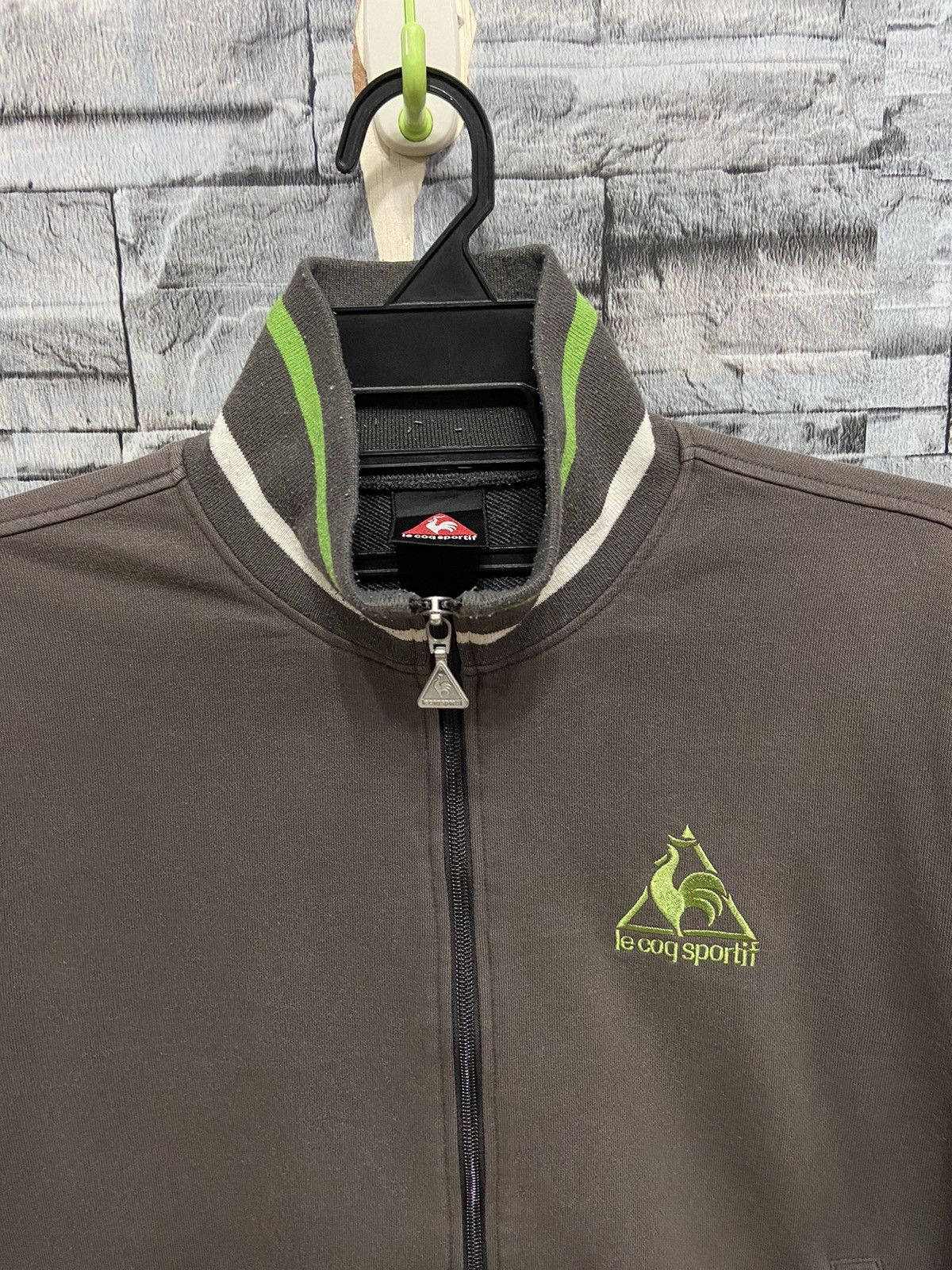 Japanese Brand Vintage Le Coq Sportif sweatshirt small logo embroidered Size US L / EU 52-54 / 3 - 3 Thumbnail