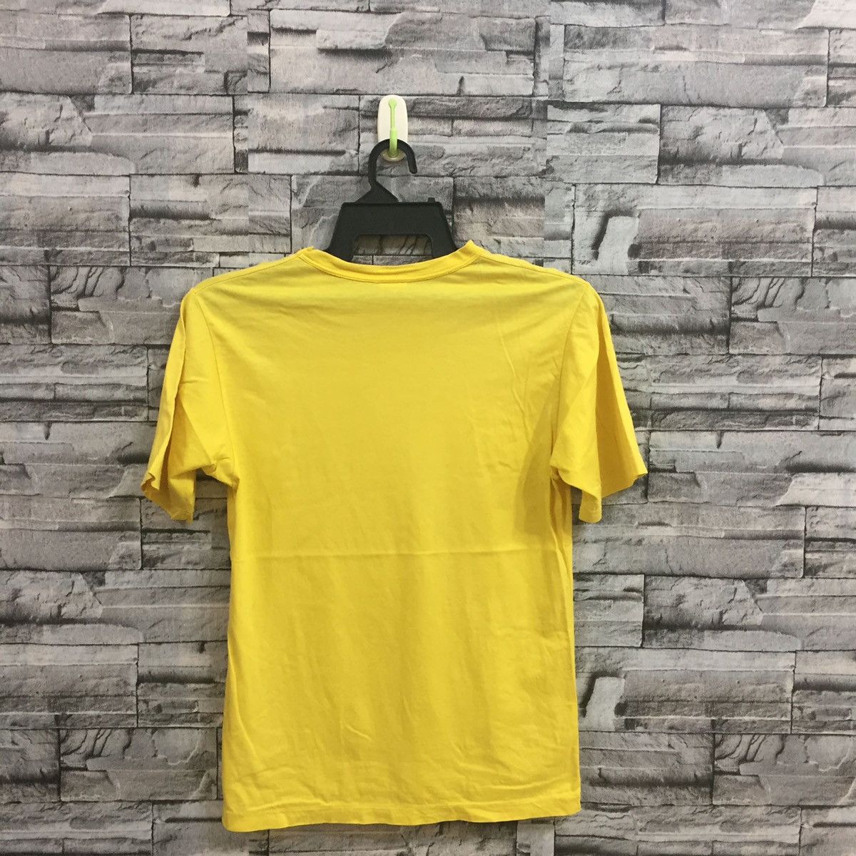 Japanese Brand Vintage Enrico Coveri t shirt spellout multicolour fits S Size US S / EU 44-46 / 1 - 6 Thumbnail