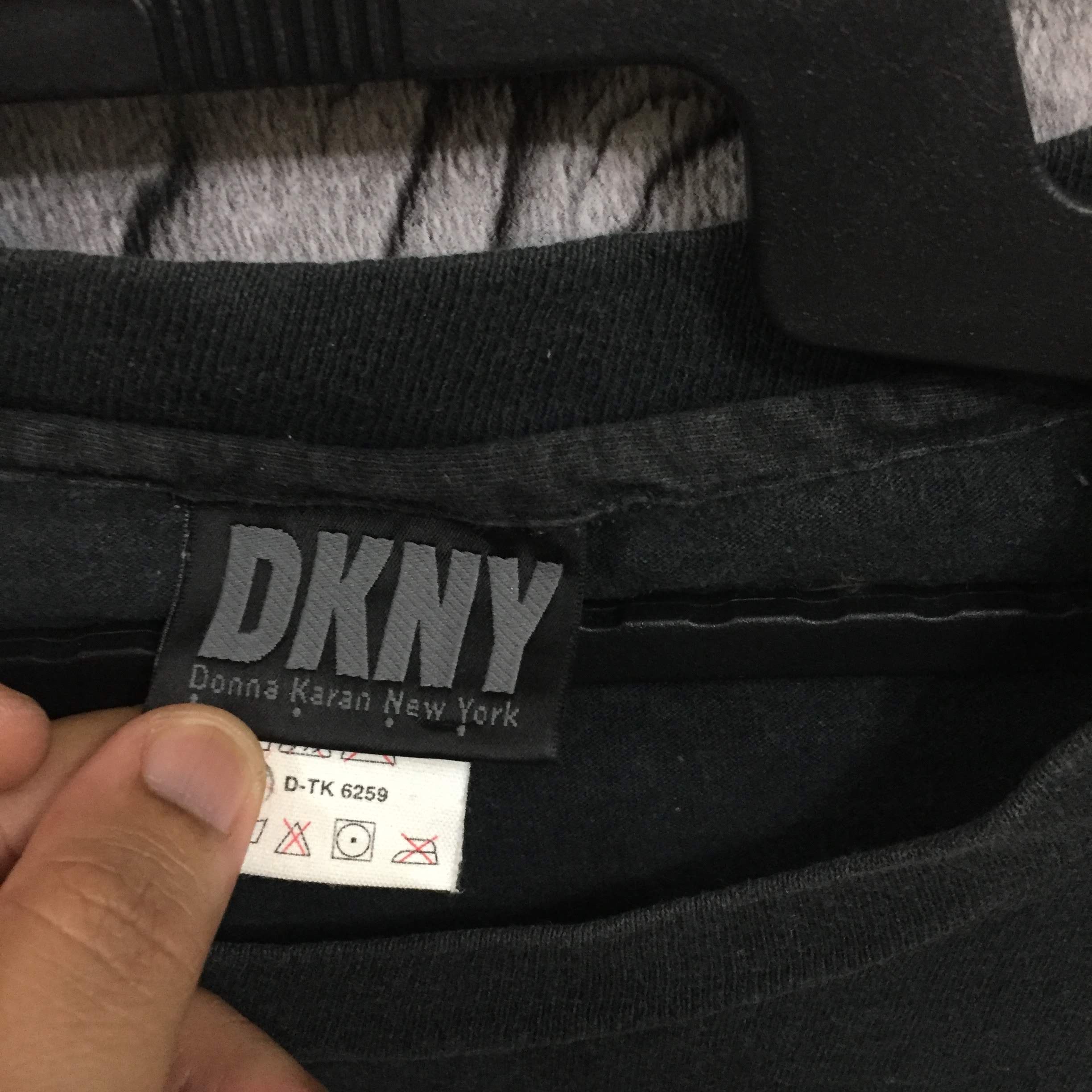 DKNY Vintage DKNY t shirt spellout DKNY Jeans size S Size US S / EU 44-46 / 1 - 3 Thumbnail