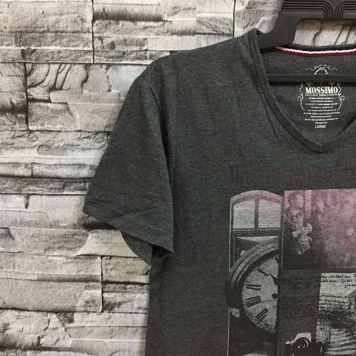 Mossimo Mossimo t shirt clock logo size L Size US L / EU 52-54 / 3 - 4 Thumbnail