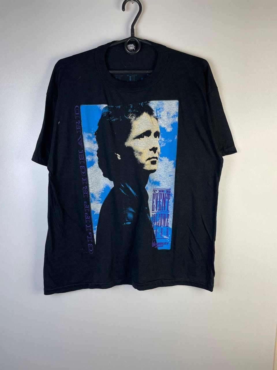 Vintage Cliff Richard 90s vintage t-shirt size L Size US L / EU 52-54 / 3 - 1 Thumbnail