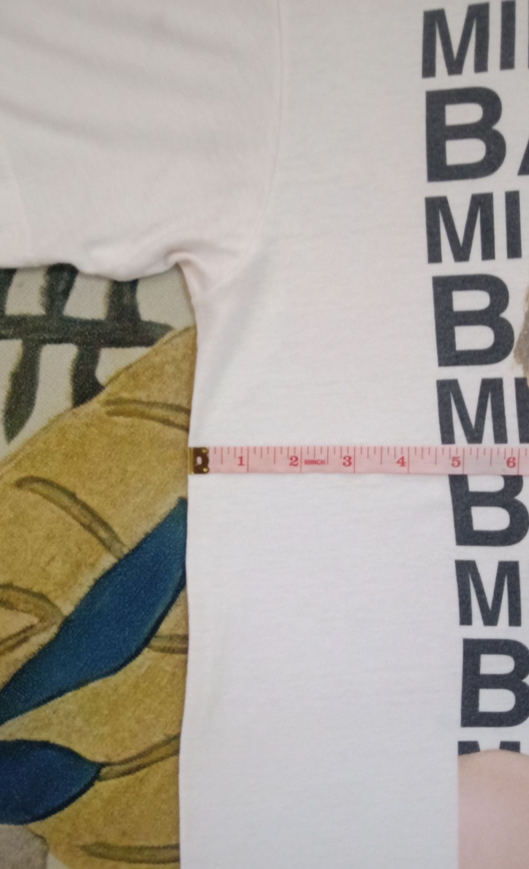 Band Tees Miley Cyrus Bangerz Tour 2014 T-shirt Size US M / EU 48-50 / 2 - 9 Thumbnail