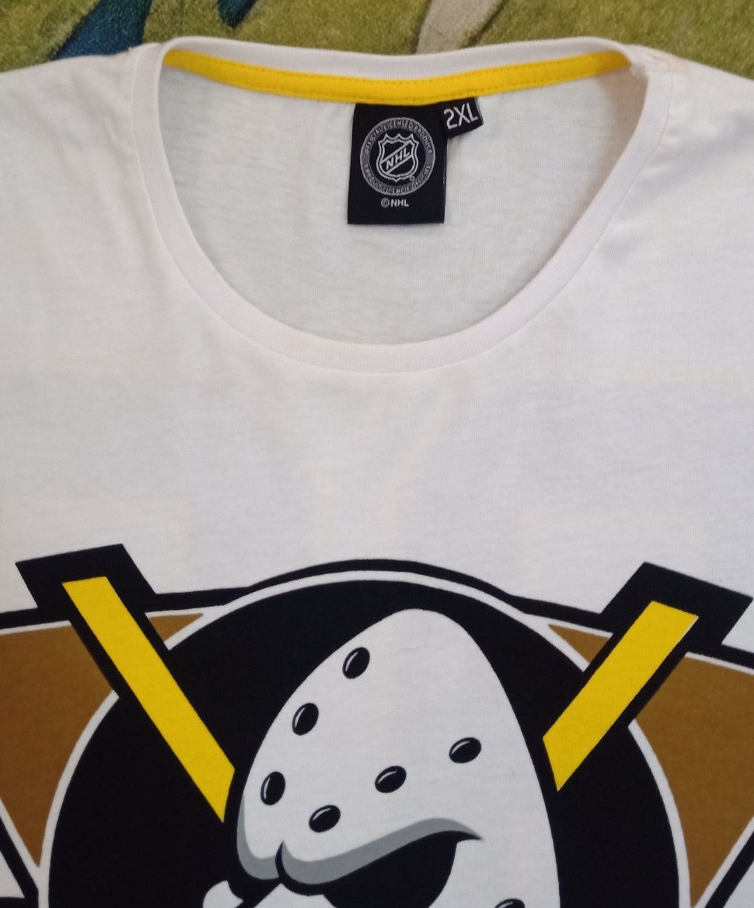 NHL The Mighty Ducks Official T-shirt Size US XXL / EU 58 / 5 - 6 Thumbnail