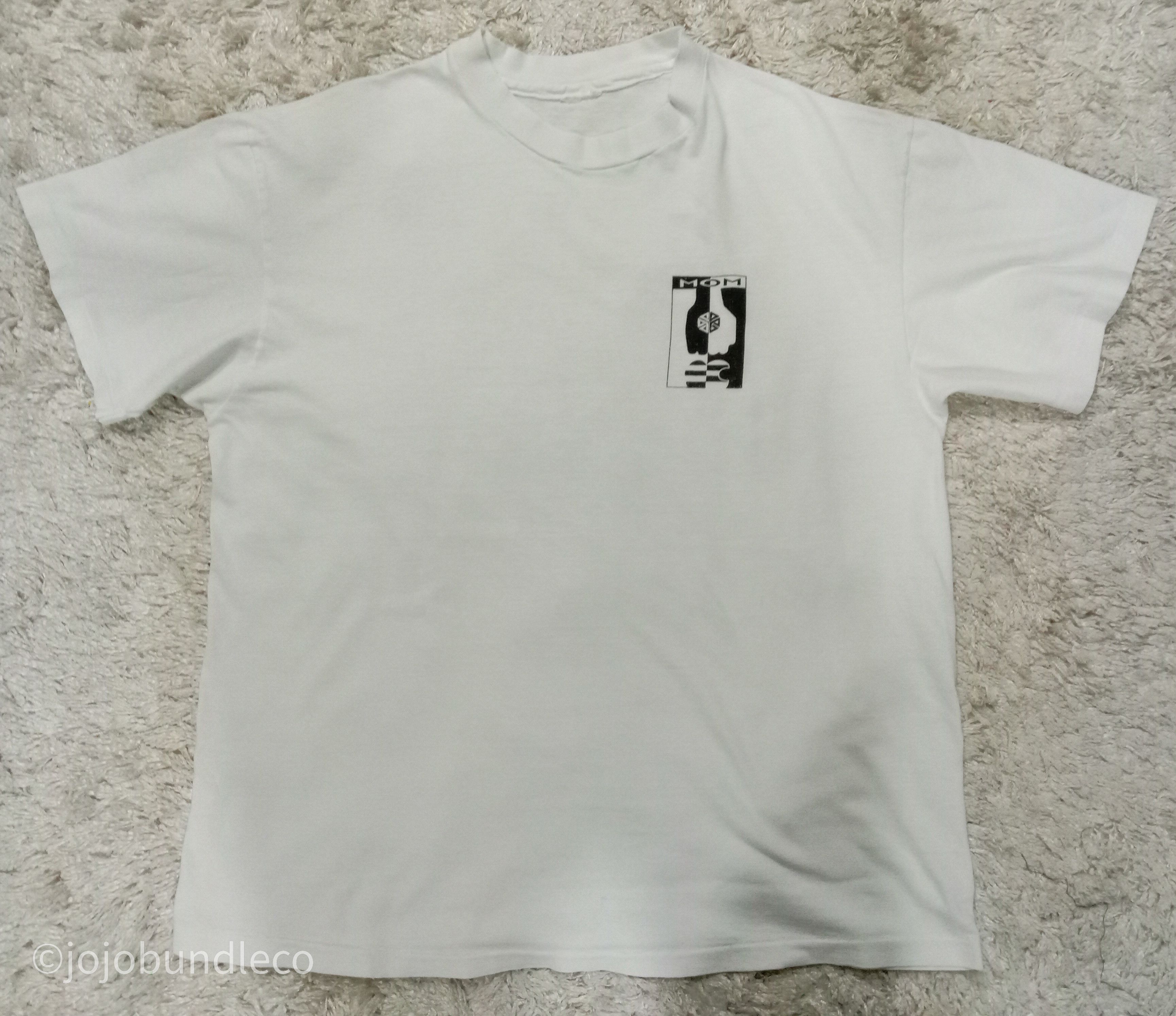 Anime Single stitch Mom vs apple humorous vtg shirt Size US M / EU 48-50 / 2 - 2 Thumbnail