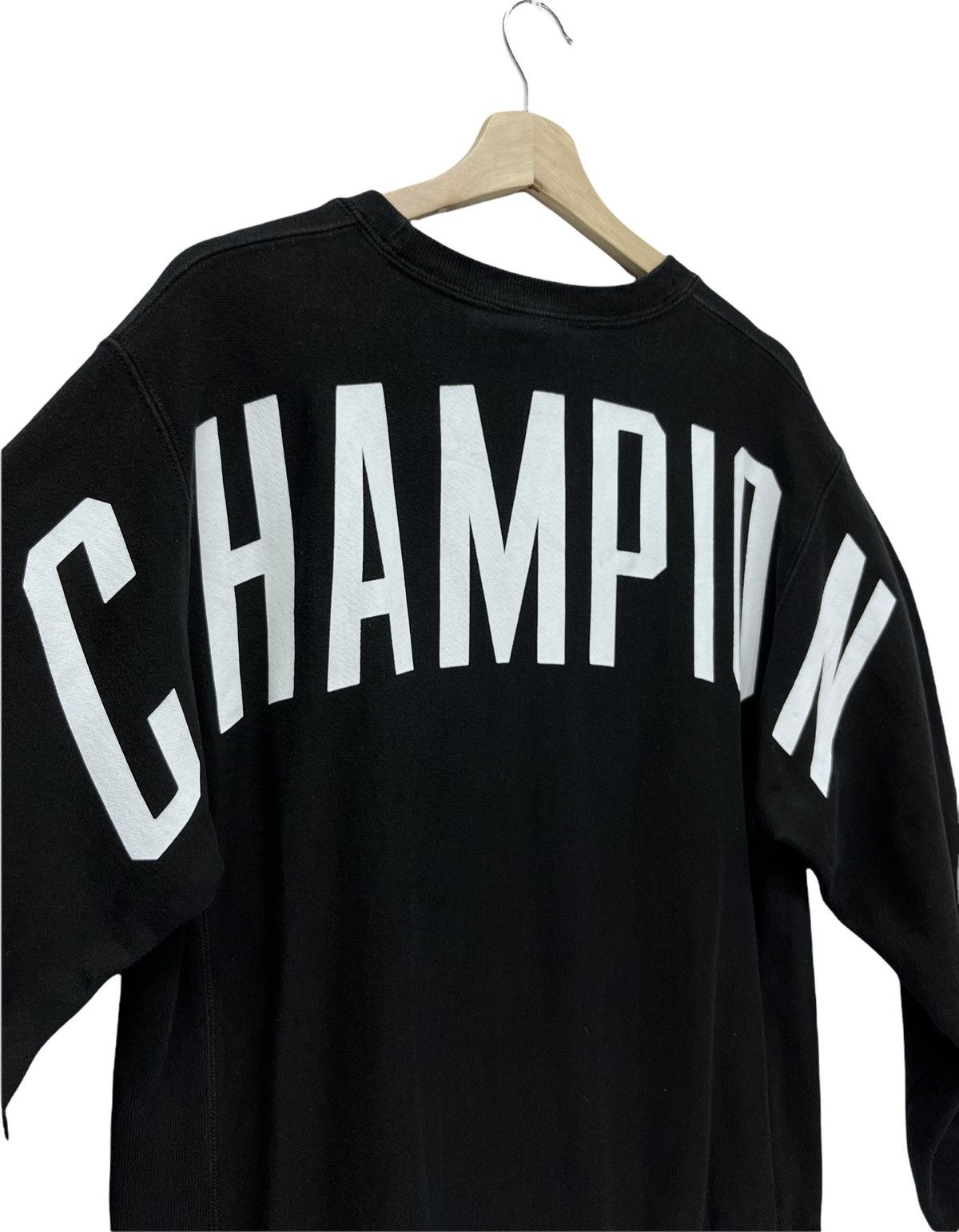 Champion RARE🔥Vtg CHAMPION Reverse Weave Poly-Cotton Big SpellOut Size US M / EU 48-50 / 2 - 4 Thumbnail