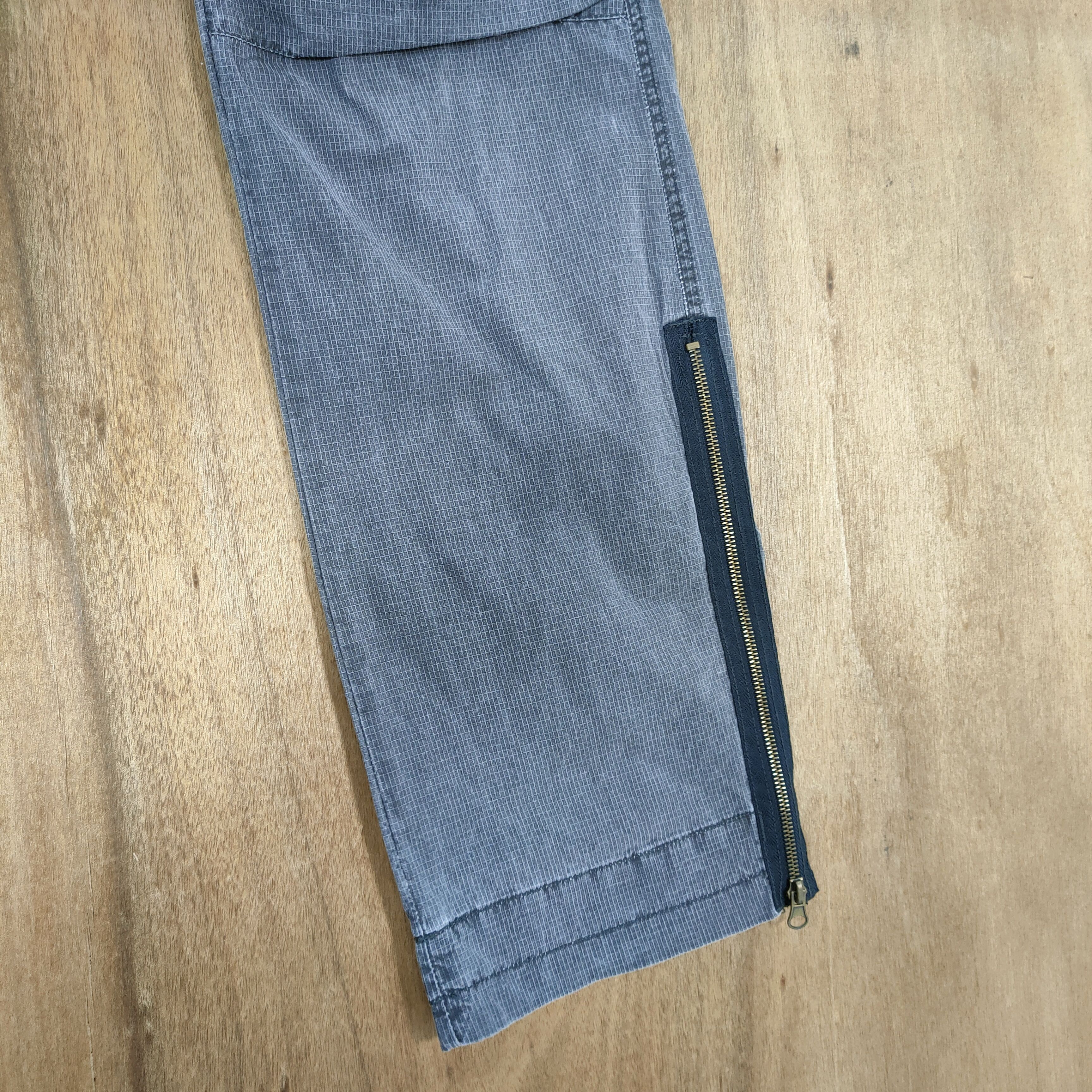 Japanese Brand VINTAGE JAPANESE FADED ZIPPER CARGO PANTS Size US 31 - 6 Thumbnail