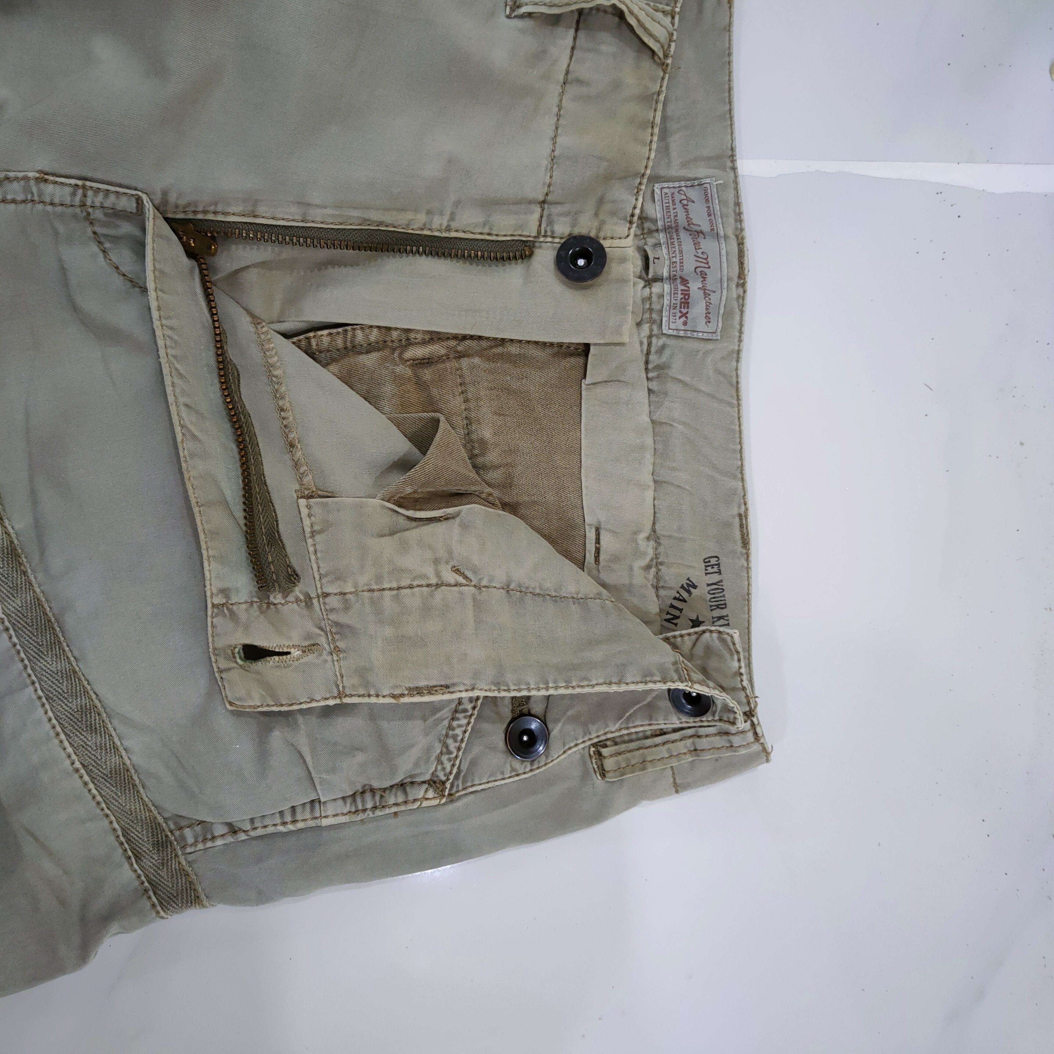 Avirex VINTAGE AVIREX FADED CARGO PANTS Size US 34 / EU 50 - 11 Thumbnail