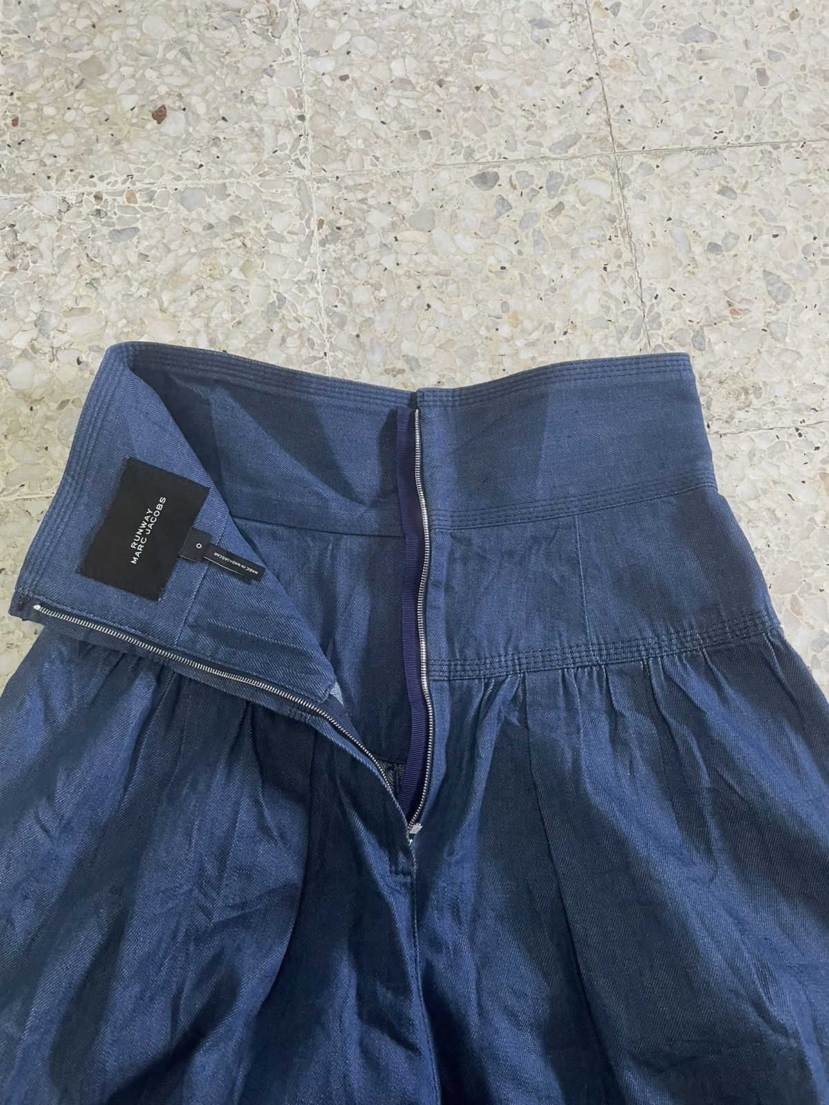 Marc Jacobs Marc Jacobs runway Size 25" / US 0 / IT 36 - 4 Thumbnail