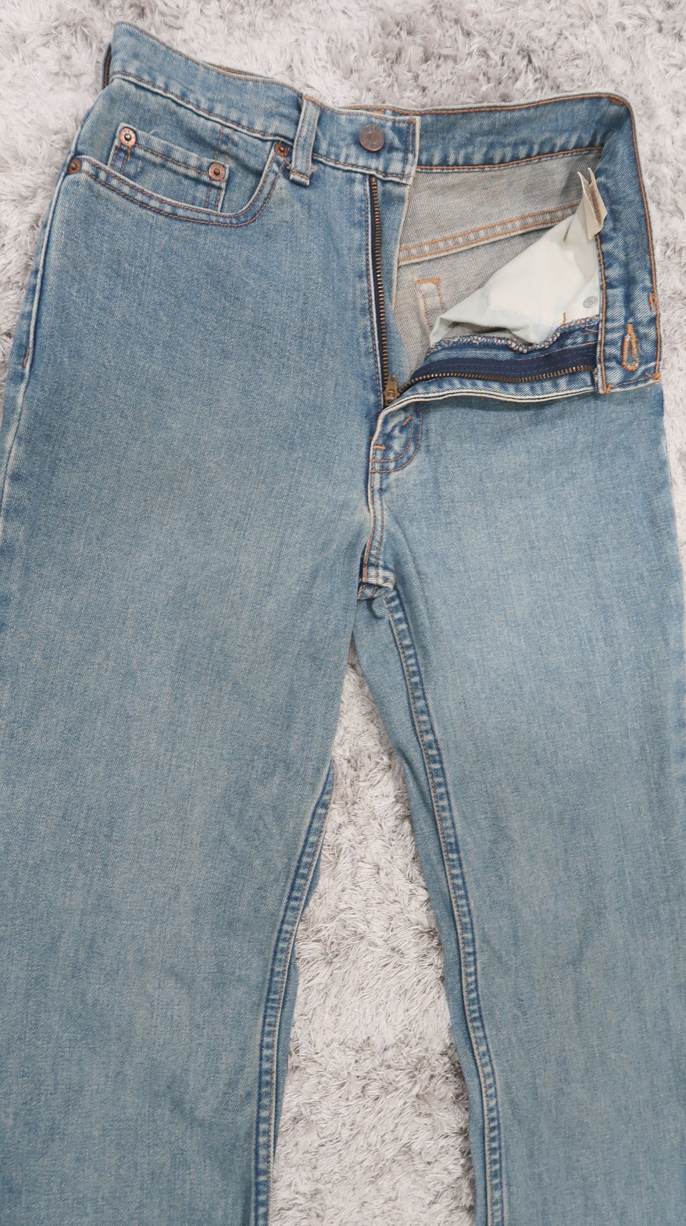 Levi's Vintage Levis 517 Sun Faded Blue Flared Jeans Size US 26 / EU 42 - 9 Thumbnail