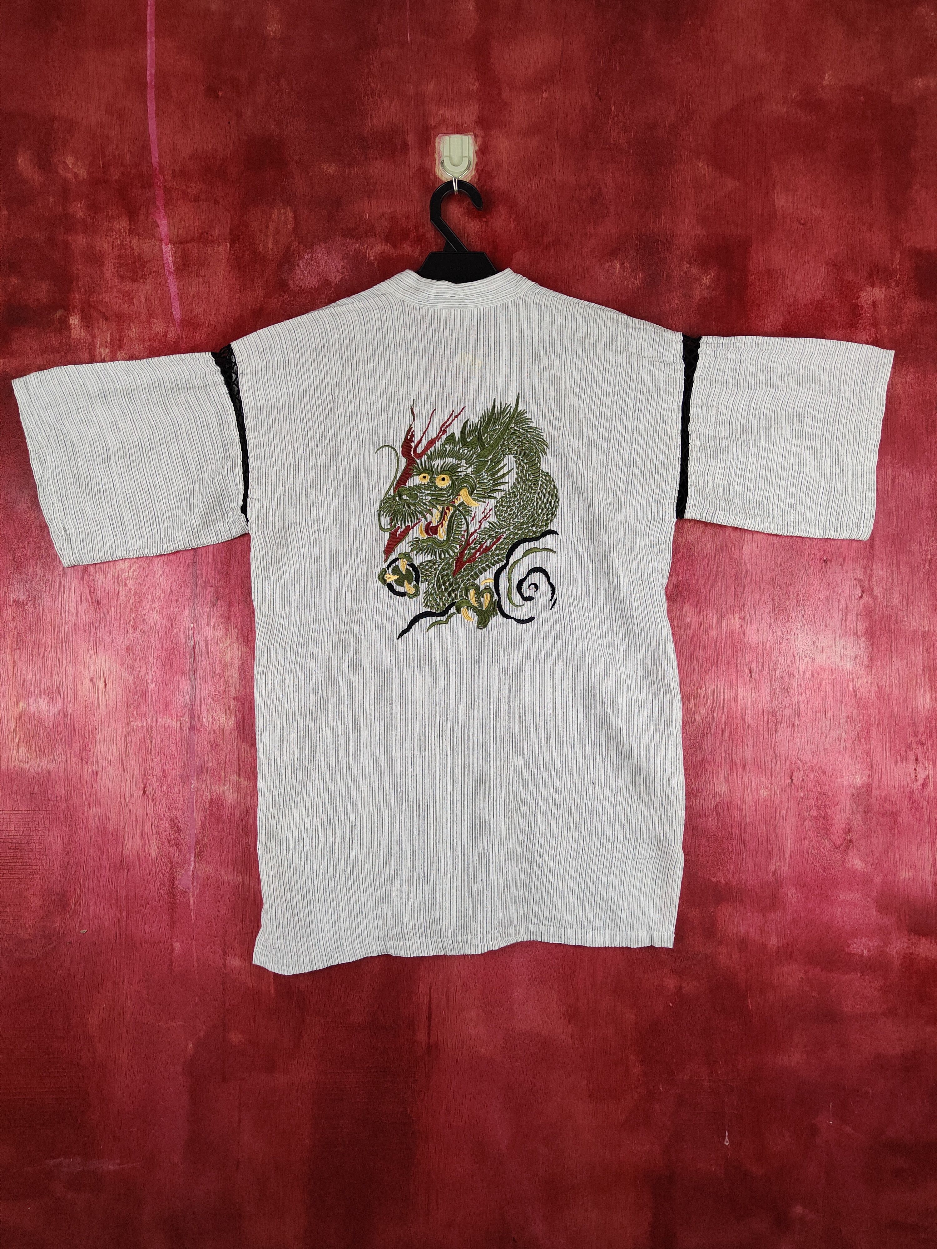 Japanese Brand White/Black Dragon Kimono #S686