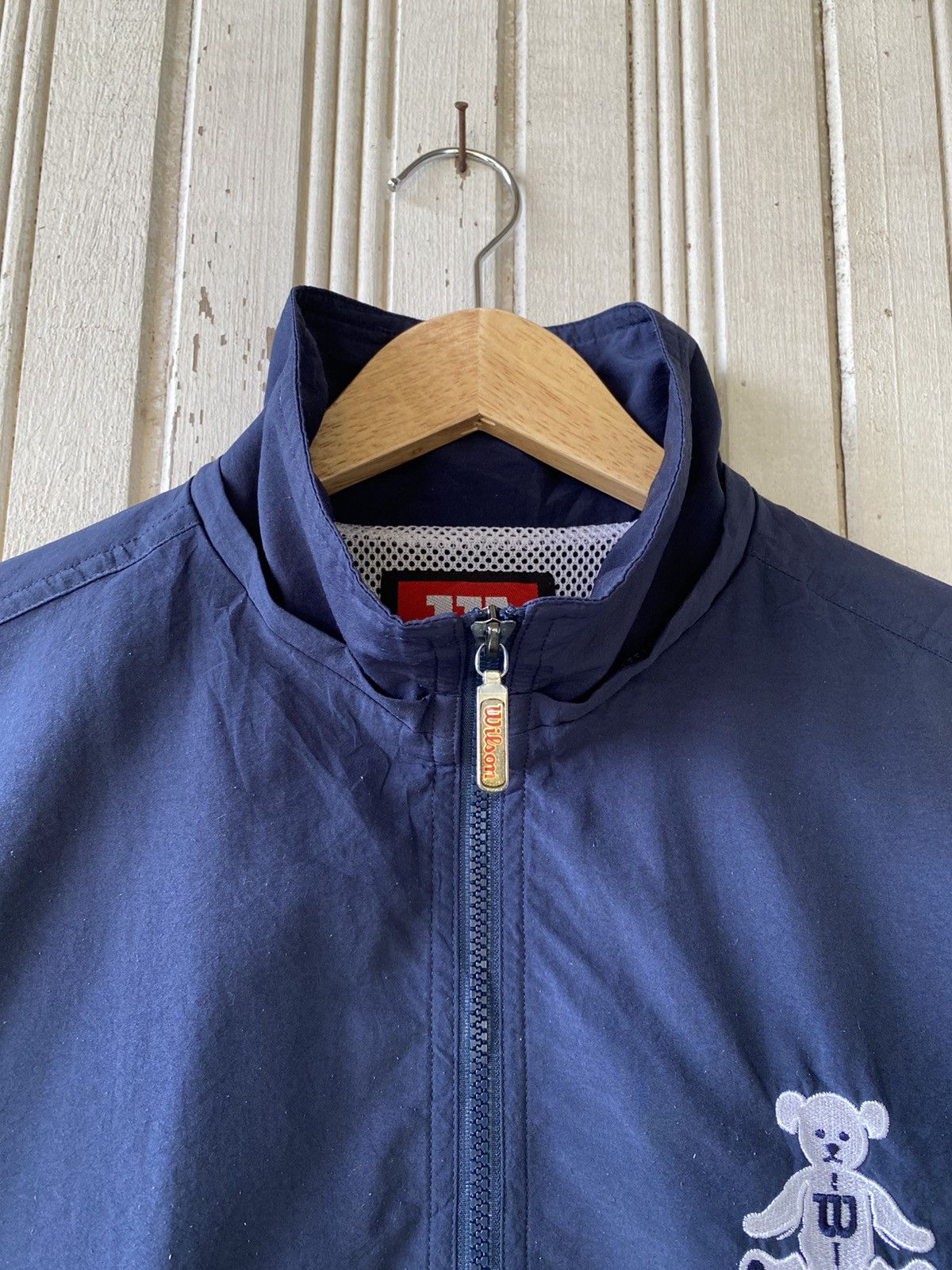 Wilson Vintage 90s Wilson Big logo Bear Nylon Jacket Size US L / EU 52-54 / 3 - 5 Thumbnail