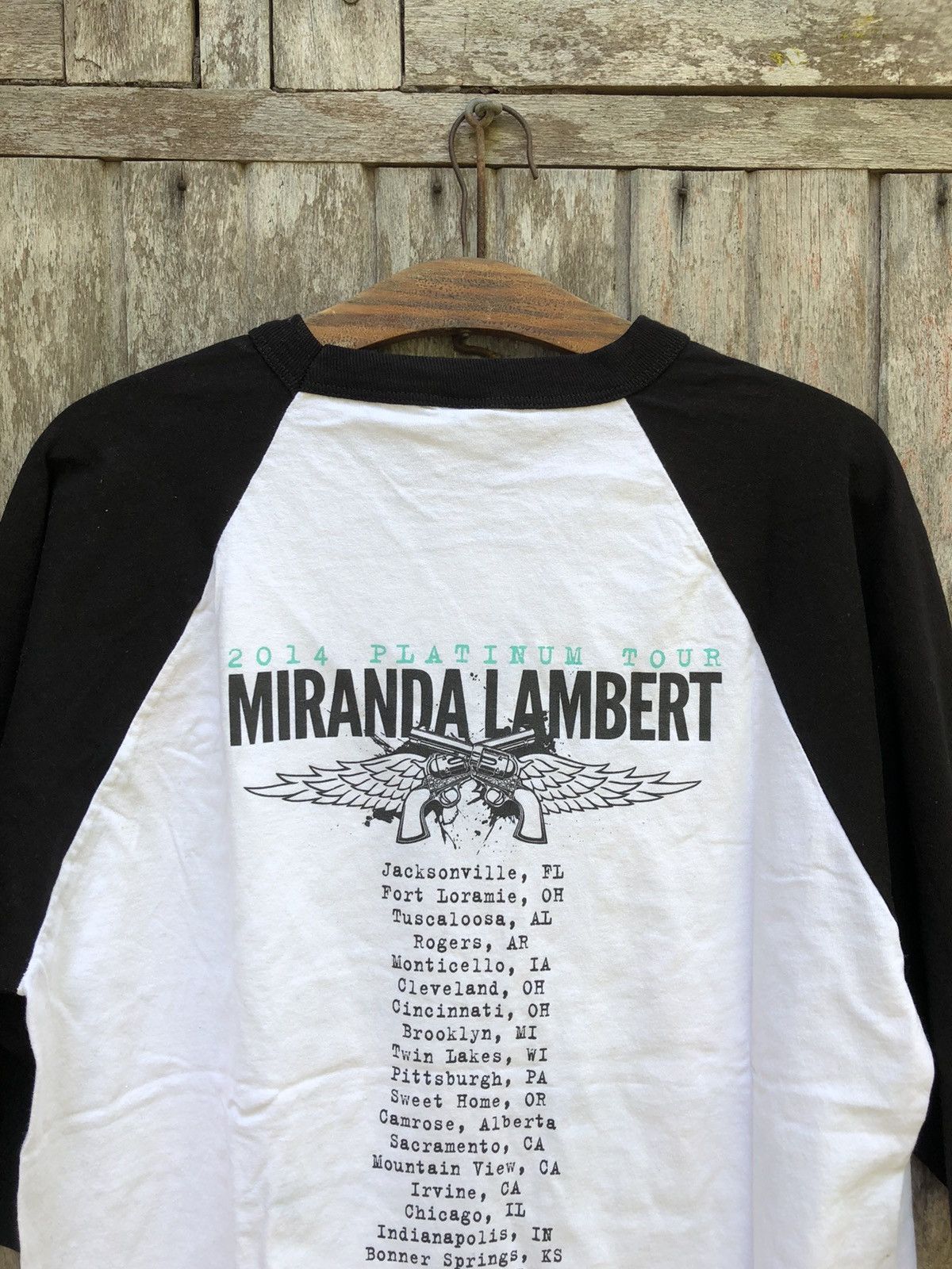 Band Tees Miranda lambert platinum tour raglan tee Size US L / EU 52-54 / 3 - 5 Thumbnail
