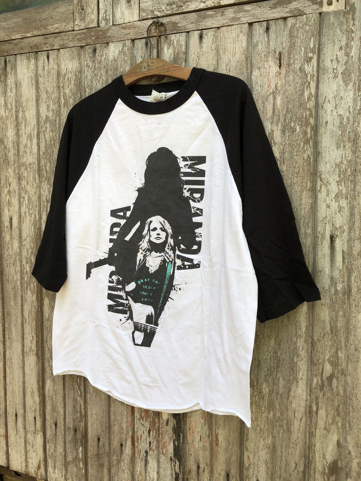 Band Tees Miranda lambert platinum tour raglan tee Size US L / EU 52-54 / 3 - 3 Thumbnail